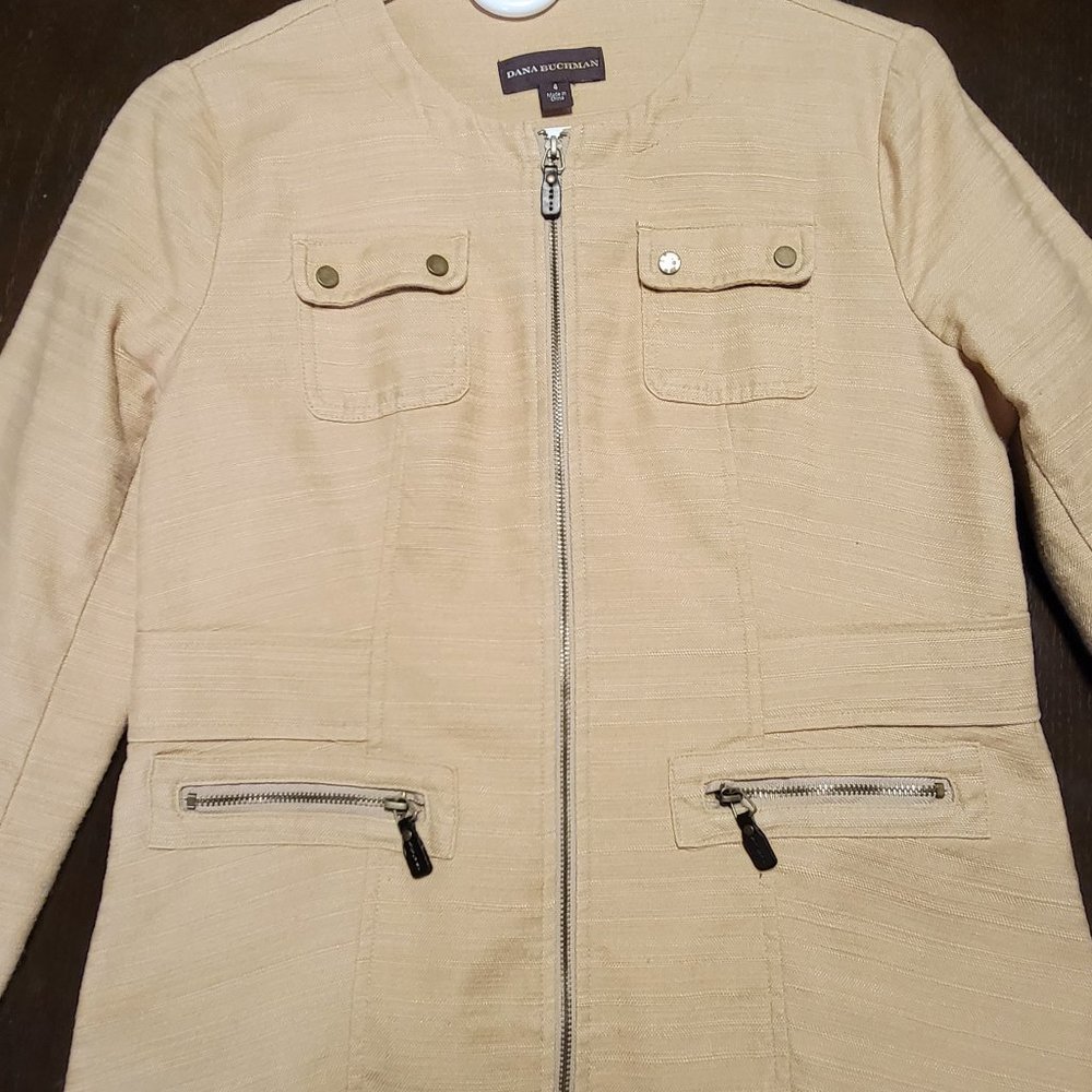 Like New Dana Bachman Jacket Blazer Tan/ Khaki Sz 4 Super Good condition